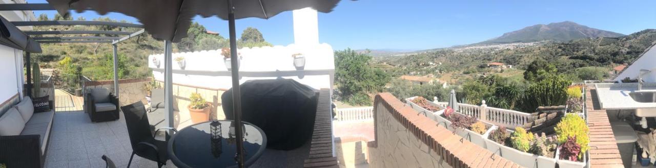 Studio Views Apartment, Cortijo Fruitful Hills Malaga Luaran gambar